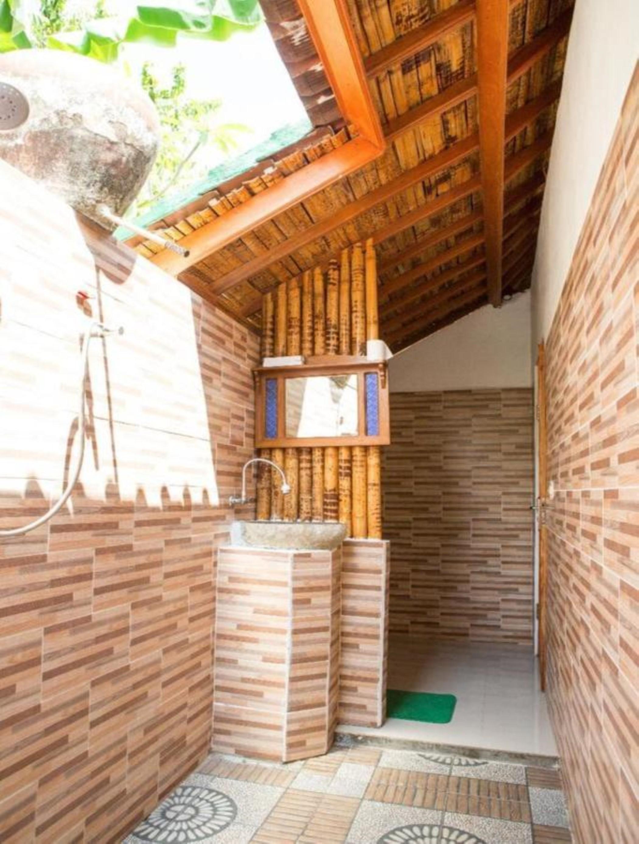 Kubu Reot Taman Asri Villa Batumadeg Bagian luar foto