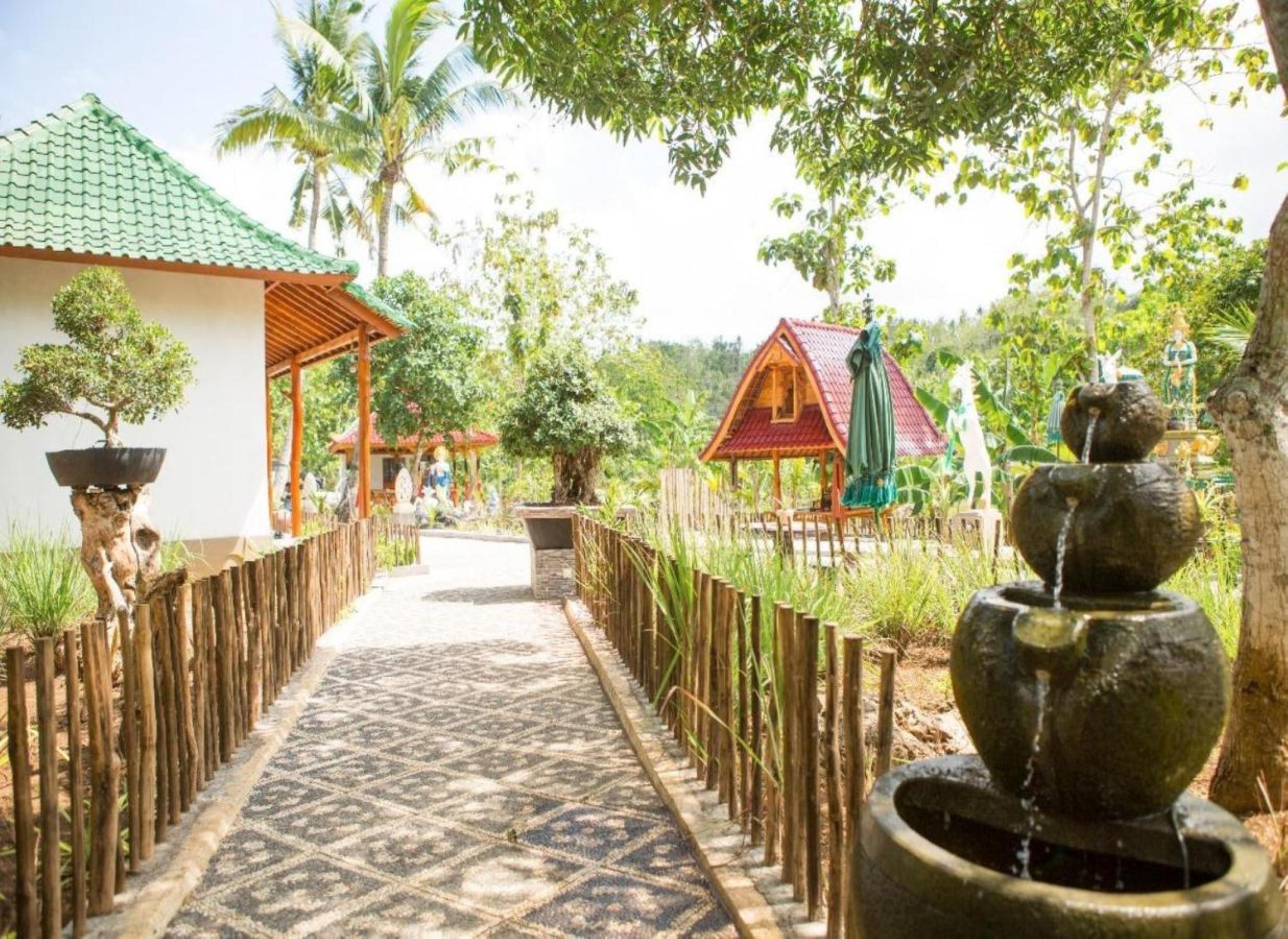 Kubu Reot Taman Asri Villa Batumadeg Bagian luar foto